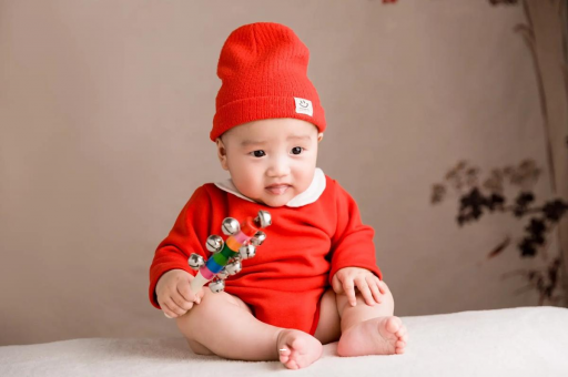 朝阳九个月的宝宝